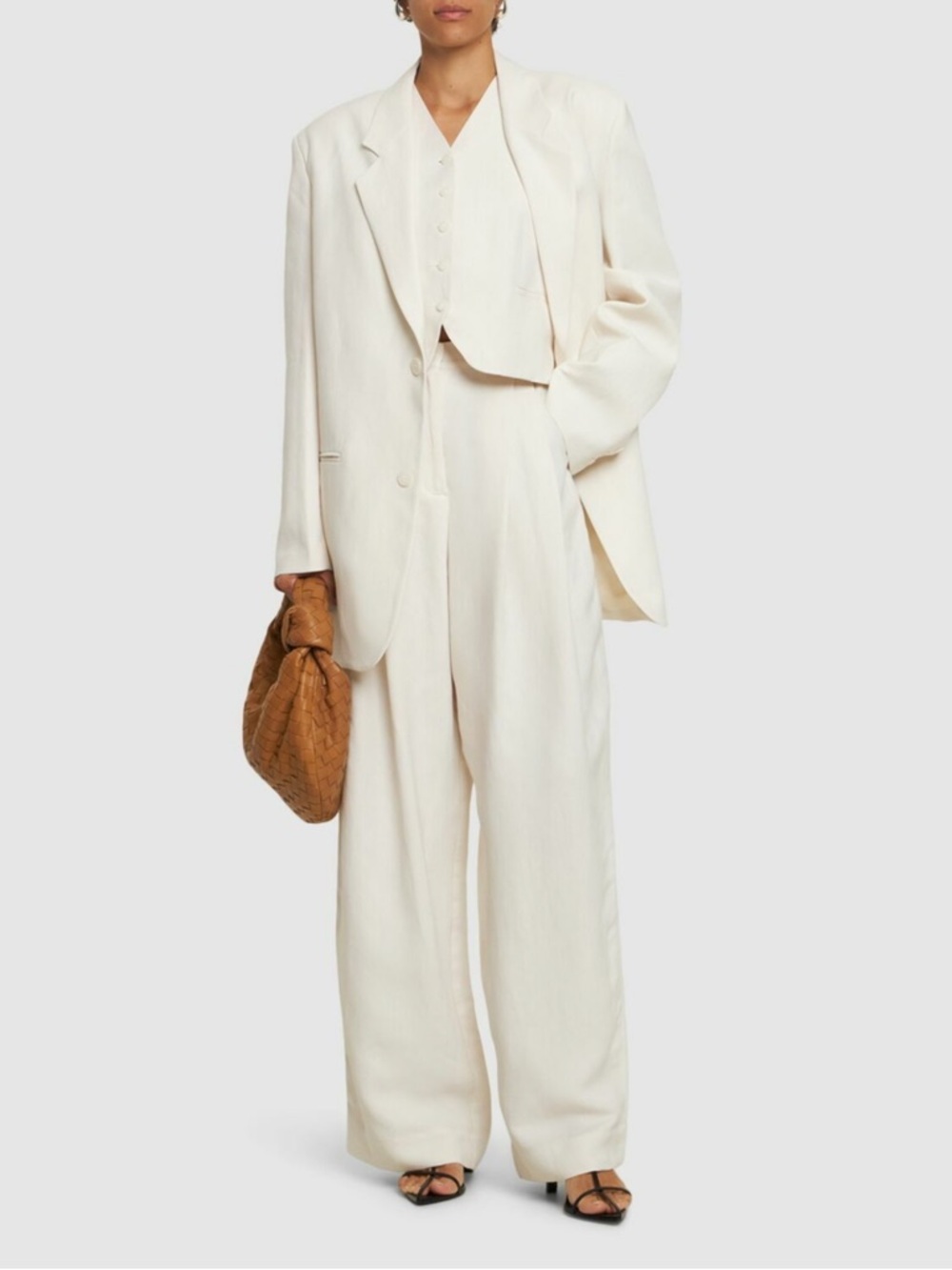 The Frankie Shop Cream Aiden Linen Blend Blazer